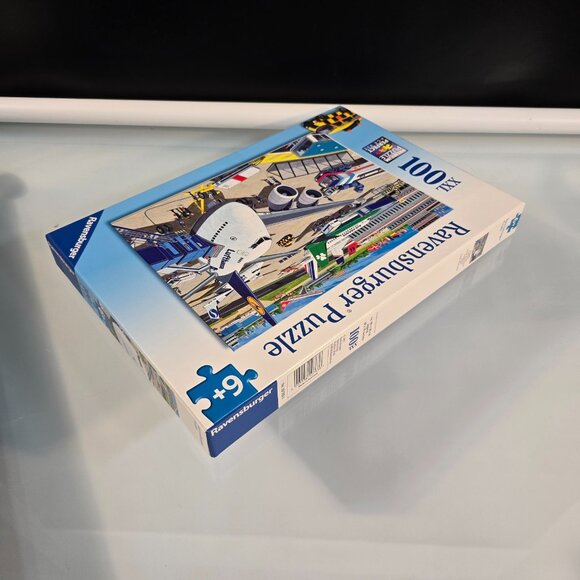 Vintage Ravensburger Puzzle 100 Pc AIRPORT Airplanes at Terminal Complete 6+ - Picture 5 of 7